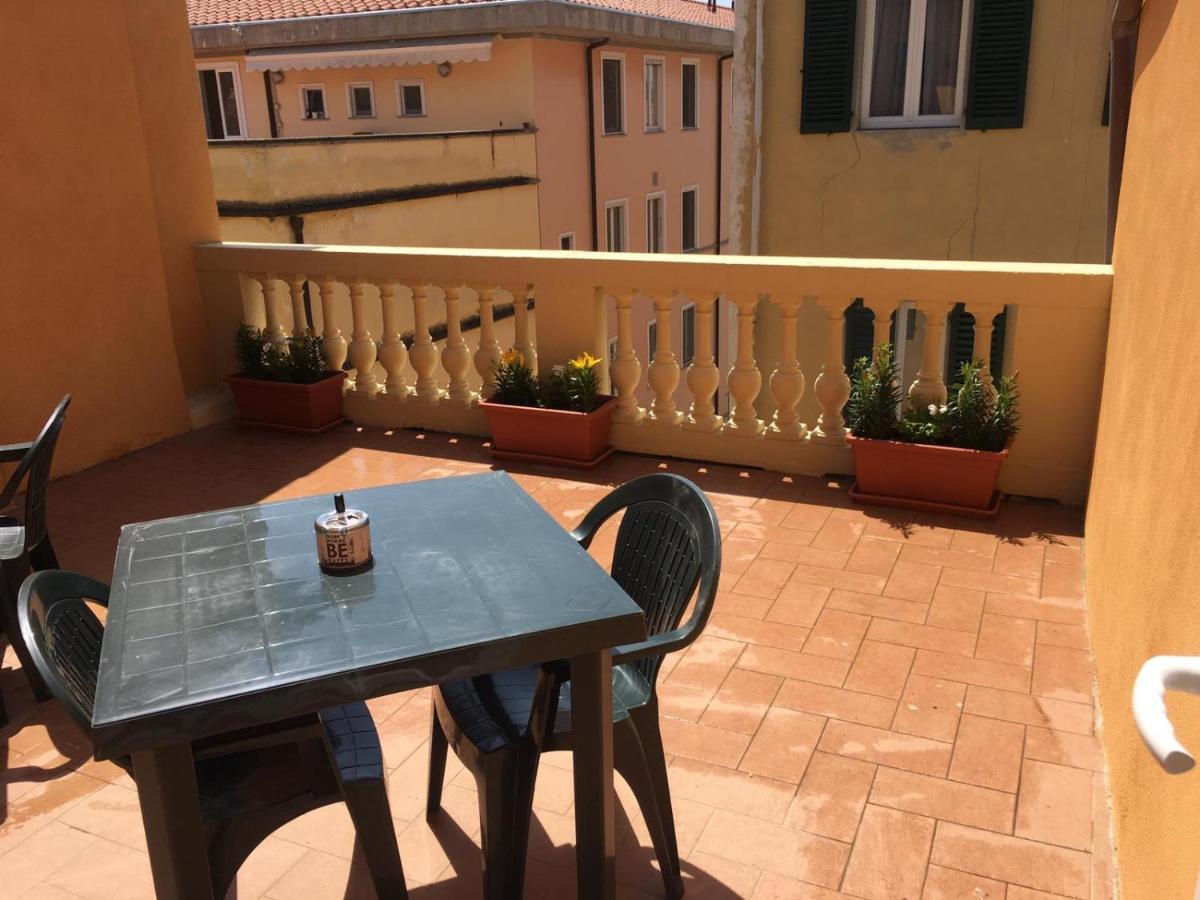 Casa Carducci 33 Bed & Breakfast Pisa Exterior foto
